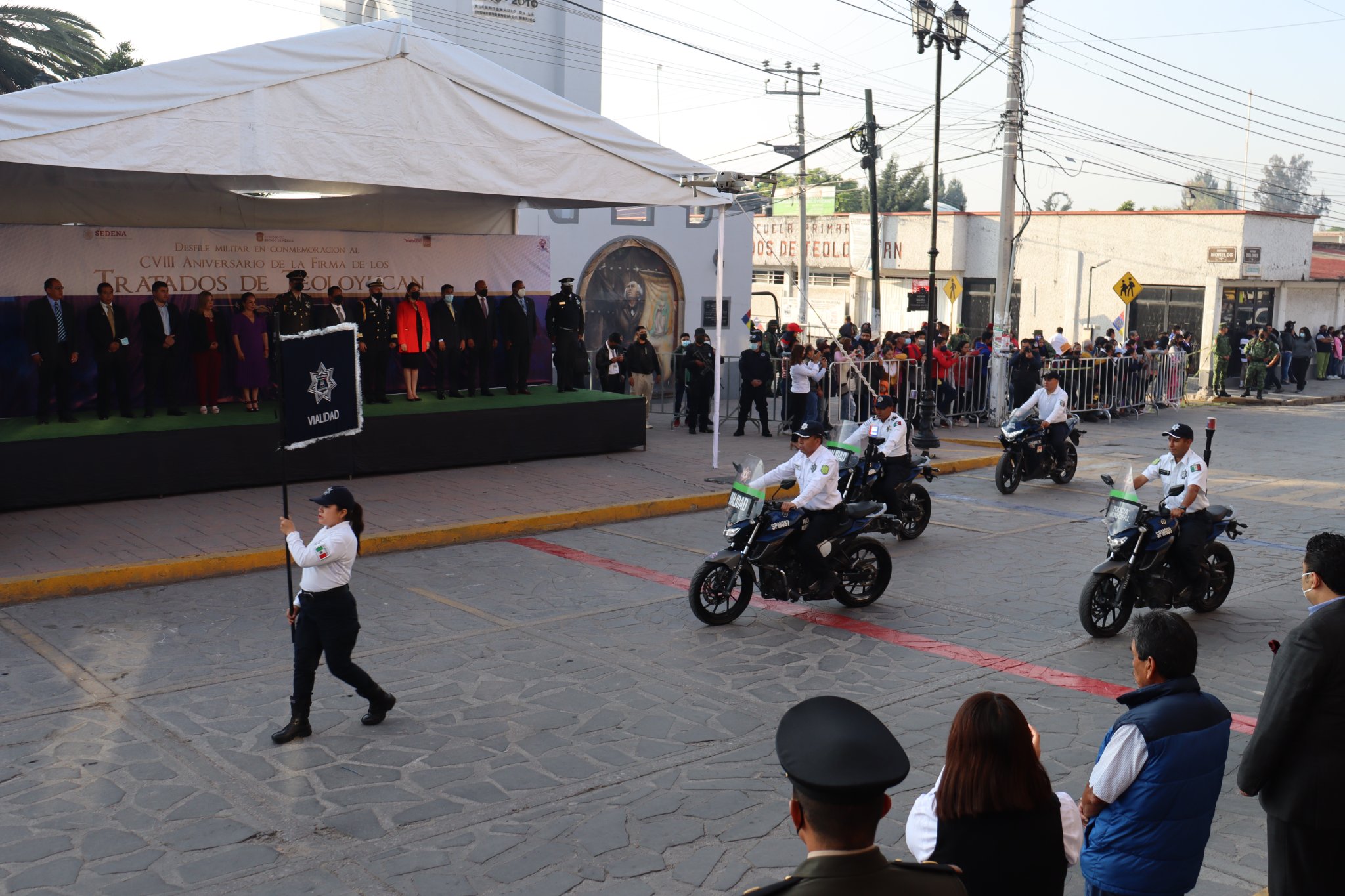 Desfile Militar en conmemoración al CVIII Aniversario de la Firma de