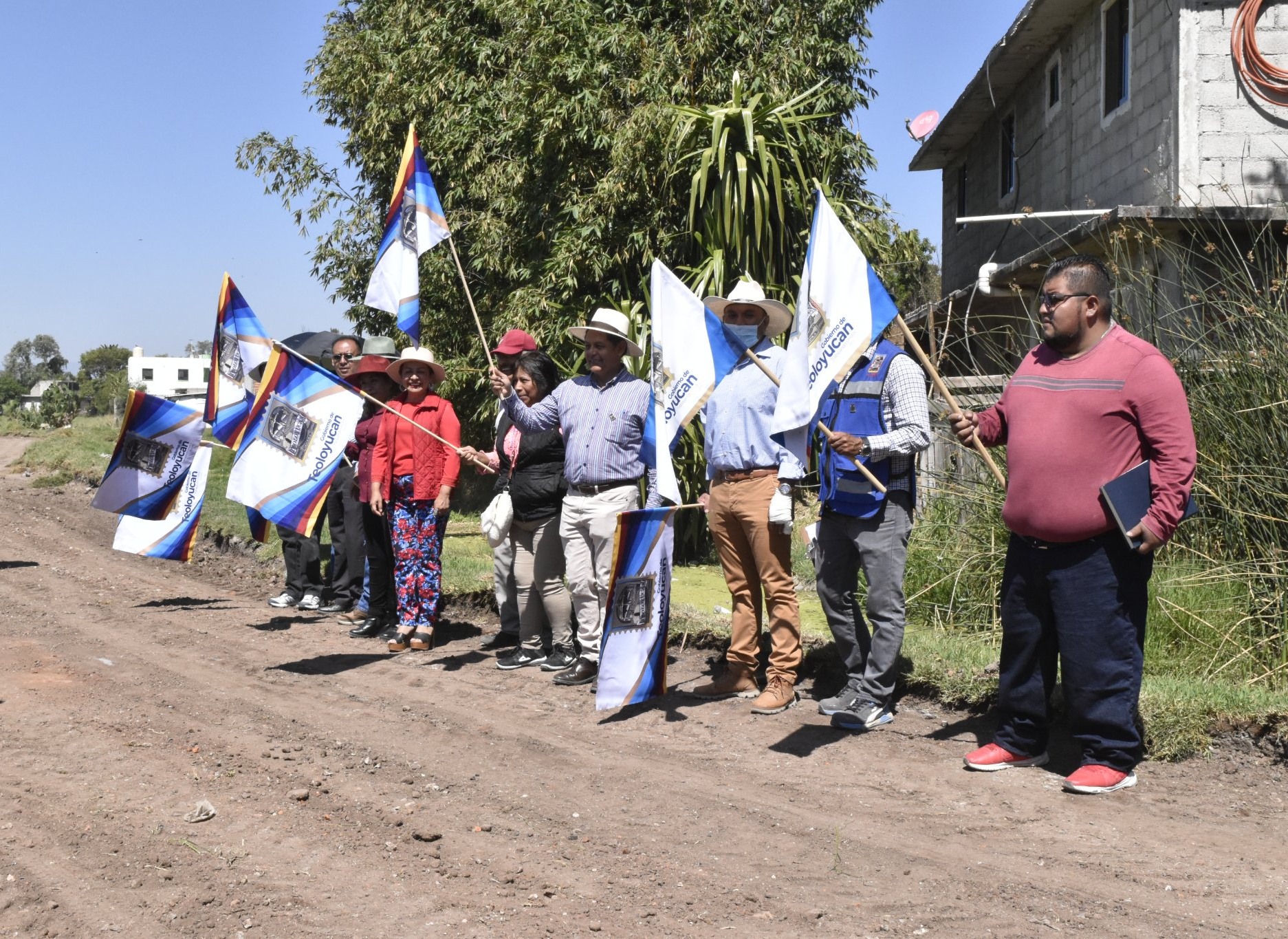 Supervisión y arranque de obra: Rehabilitación de camino rural en calle Morelos y parte del triangulo