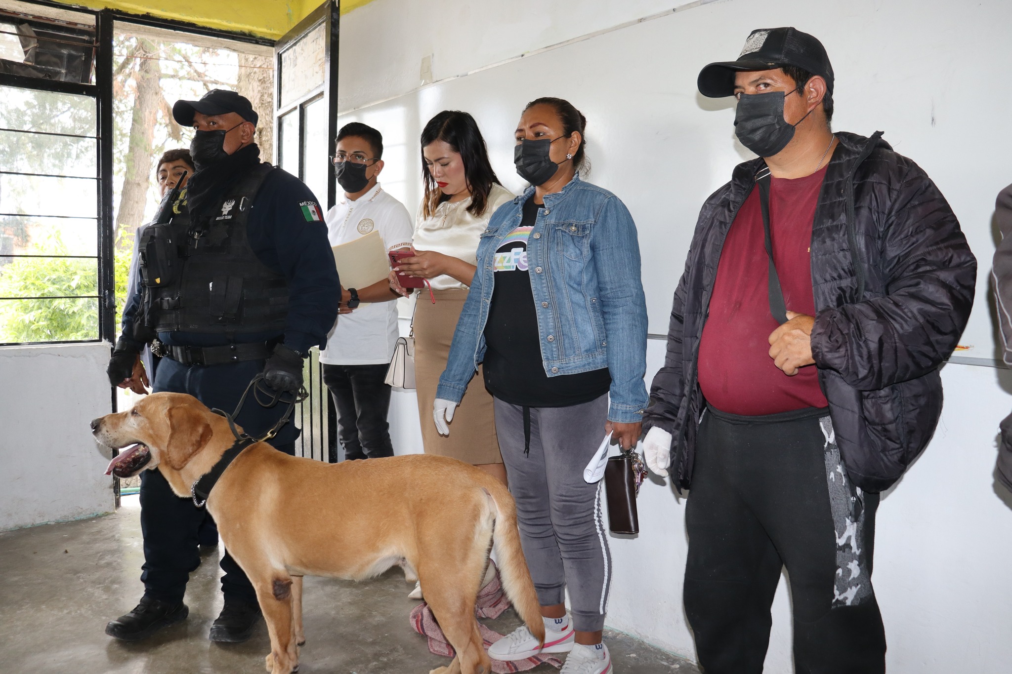 Operativo Mochila con Binomios Caninos